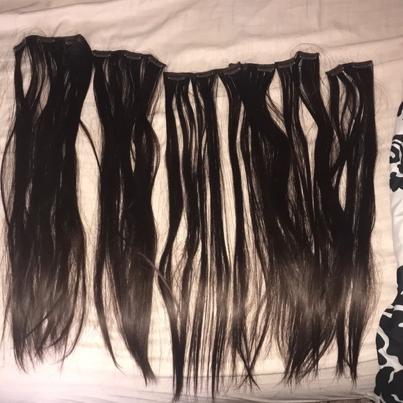 Hair extensions! - Picture 2 of 5